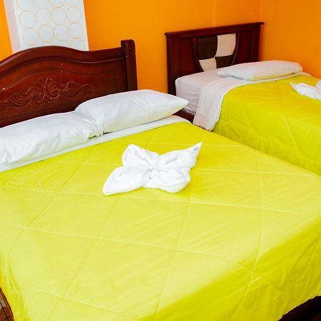 Residencial Amaru Hotel Banos  Bagian luar foto
