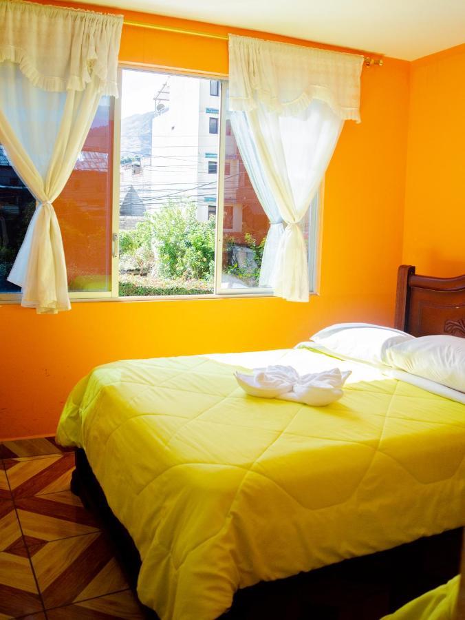 Residencial Amaru Hotel Banos  Bagian luar foto