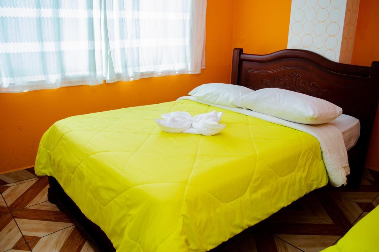 Residencial Amaru Hotel Banos  Bagian luar foto