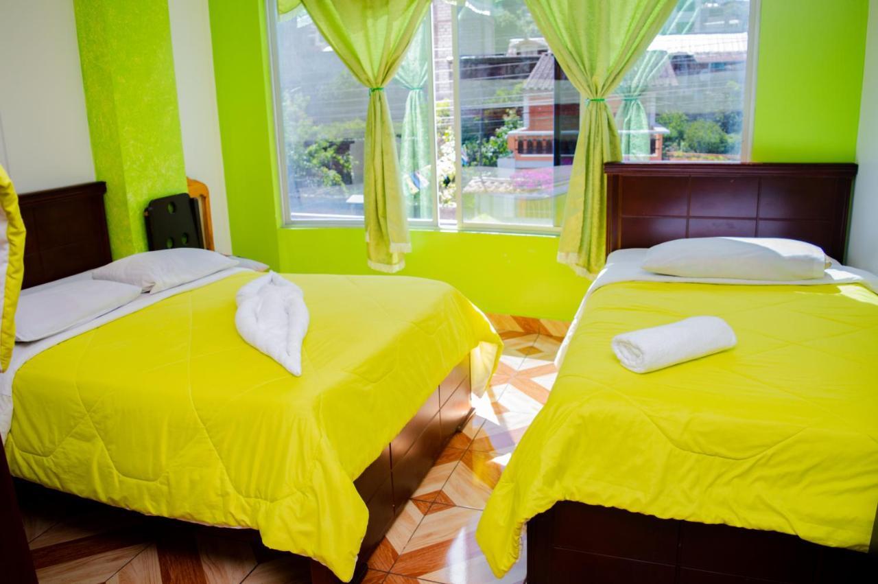 Residencial Amaru Hotel Banos  Bagian luar foto