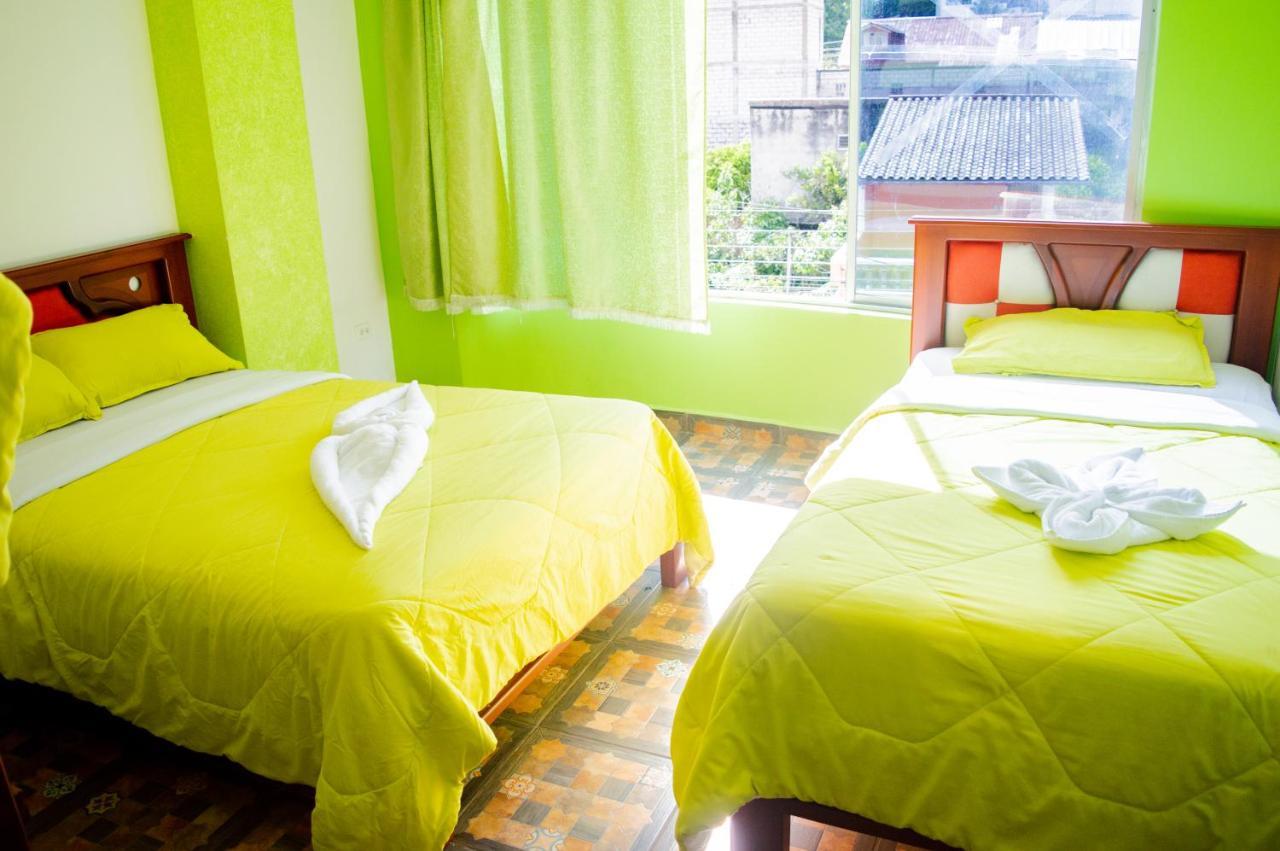 Residencial Amaru Hotel Banos  Bagian luar foto