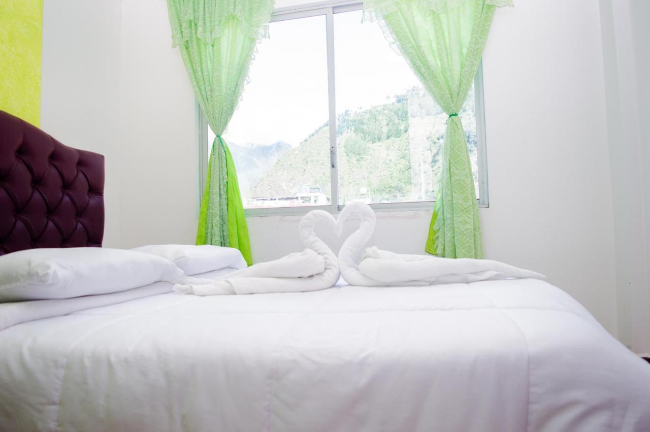 Residencial Amaru Hotel Banos  Bagian luar foto