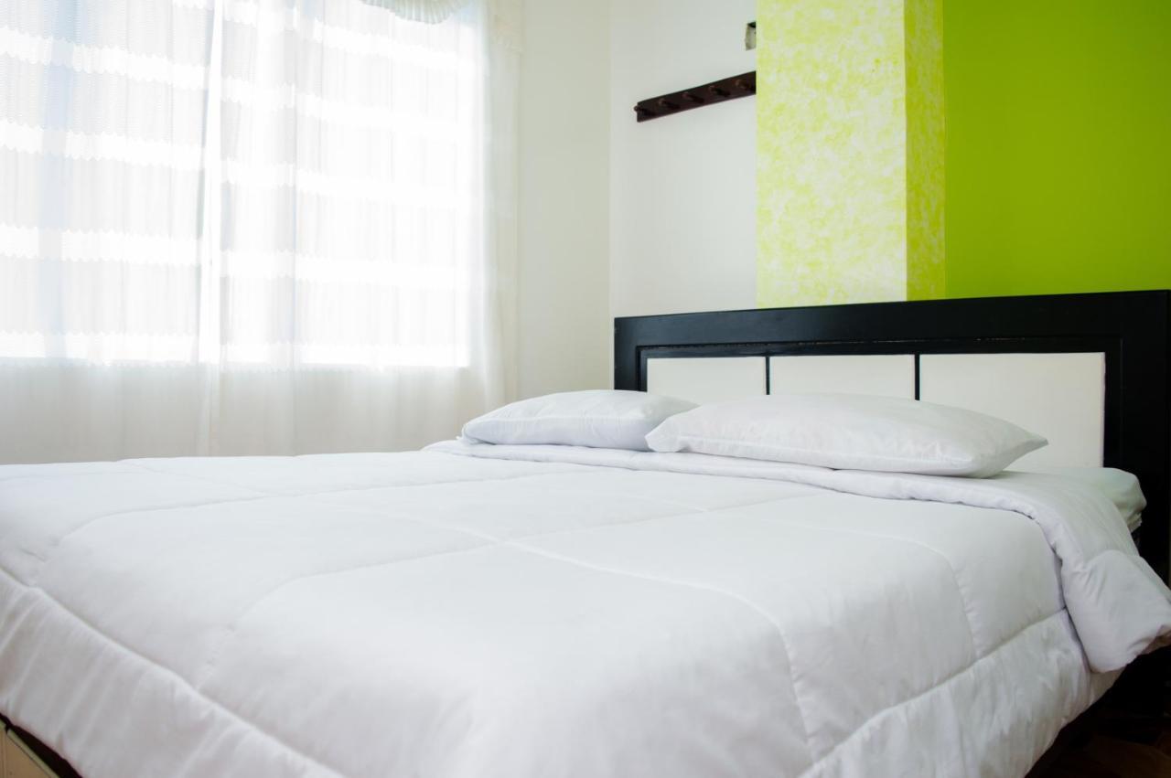 Residencial Amaru Hotel Banos  Bagian luar foto
