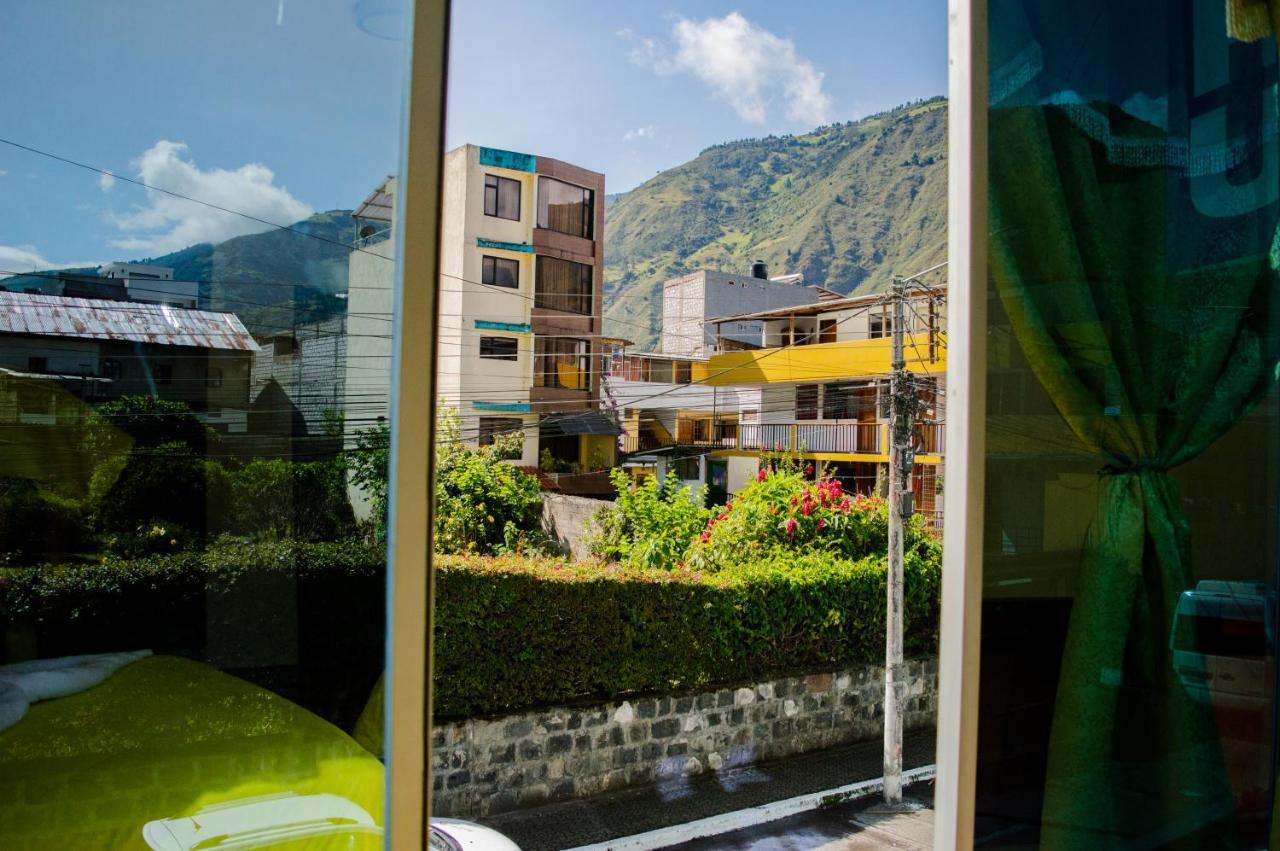 Residencial Amaru Hotel Banos  Bagian luar foto